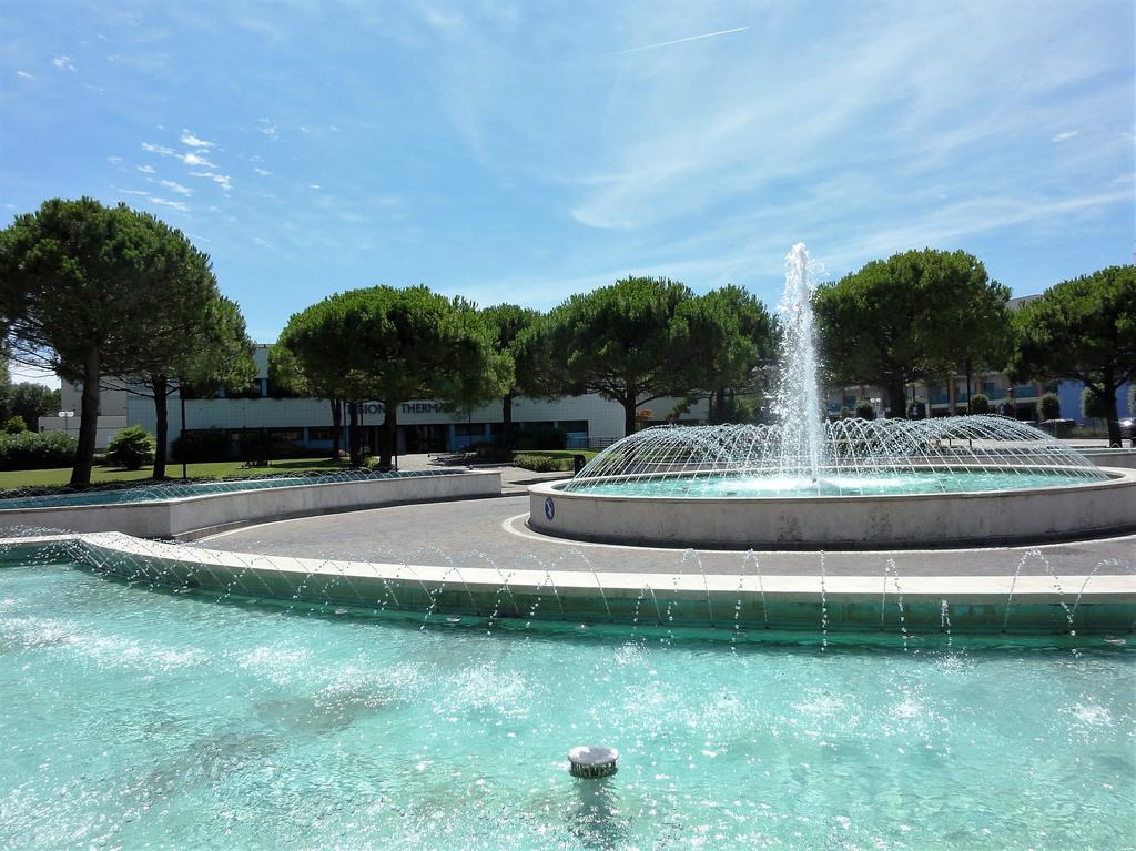 Reji - Appartamenti Bibione Esterno foto